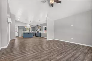126 Lorraine Ave, Eagle Point, OR 97524 - Photo 6