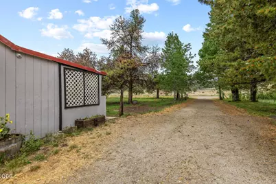 33228 Malheur Street, Sprague River, OR 97639 - Photo 48
