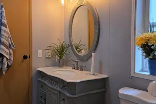 19950 Driftwood Ln, Bend, OR 97702 - Photo 14