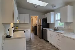 19950 Driftwood Ln, Bend, OR 97702 - Photo 6