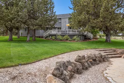 22055 White Peaks Drive, Bend, OR 97702 - Photo 10