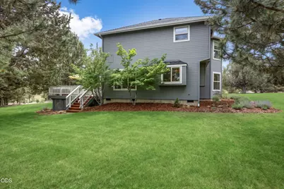 22055 White Peaks Drive, Bend, OR 97702 - Photo 6