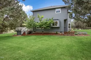 22055 White Peaks Dr, Bend, OR 97702 - Photo 6