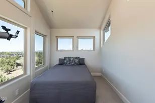 2269 Hawk Owl Ct, Redmond, OR 97756 - Photo 22