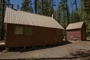 39 Diamond Lake Loop, Chemult, OR 97731 - Photo 2