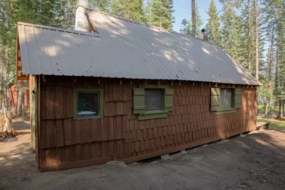 39 Diamond Lake Loop, Chemult, OR 97731 - Photo 1