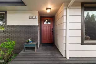 1531 NW 10th St, Bend, OR 97703 - Photo 6