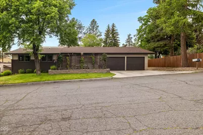1531 NW 10th Street, Bend, OR 97703 - Photo 2