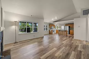 20535 Sunderland Way, Bend, OR 97701 - Photo 18
