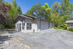 235 Glenoak Ln, Grants Pass, OR 97526 - Photo 54