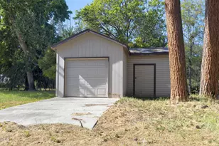 235 Glenoak Ln, Grants Pass, OR 97526 - Photo 64