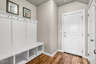 60919 SE Sweet Pea Drive, Bend, OR 97702 - Photo 16