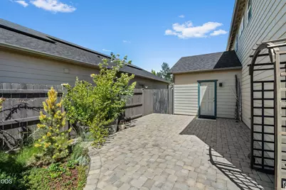 60919 SE Sweet Pea Drive, Bend, OR 97702 - Photo 44