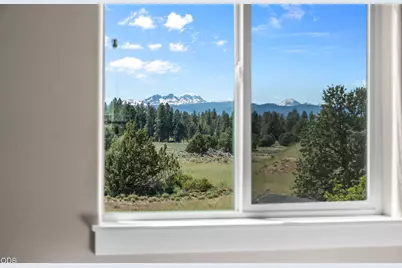 60919 SE Sweet Pea Drive, Bend, OR 97702 - Photo 26