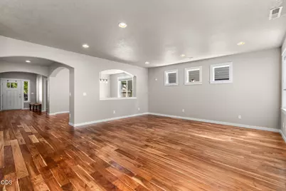 60919 SE Sweet Pea Drive, Bend, OR 97702 - Photo 6
