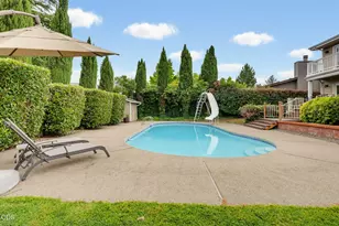 2489 Nieto Way, Medford, OR 97504 - Photo 8