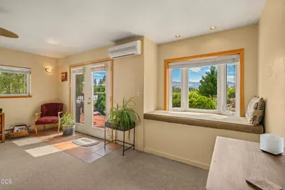 255 Carmen Road, Talent, OR 97540 - Photo 22