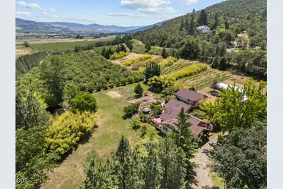 255 Carmen Road, Talent, OR 97540 - Photo 40