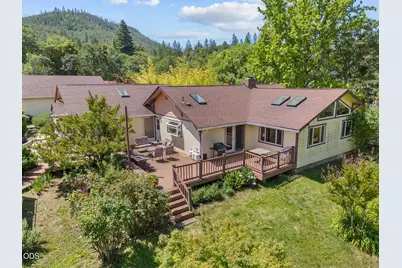 255 Carmen Road, Talent, OR 97540 - Photo 34