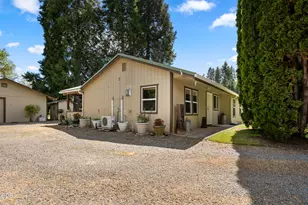 4551 Holland Loop Rd, Cave Junction, OR 97523 - Photo 18