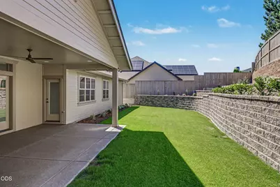 4019 Sunleaf Avenue, Medford, OR 97504 - Photo 38