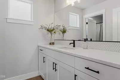 3757 NE Petrosa Avenue, Bend, OR 97701 - Photo 34