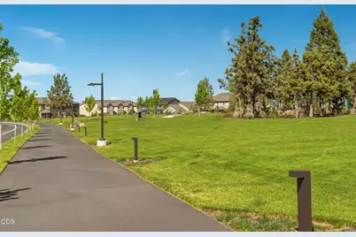 3757 NE Petrosa Avenue, Bend, OR 97701 - Photo 64