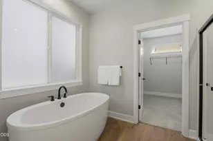 3757 NE Petrosa Ave, Bend, OR 97701 - Photo 24