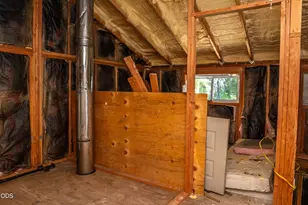 8245 Jumpoff Joe Creek Rd, Grants Pass, OR 97526 - Photo 24