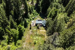 8245 Jumpoff Joe Creek Rd, Grants Pass, OR 97526 - Photo 6