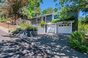 615 Ashland St, Ashland, OR 97520 - Photo 2
