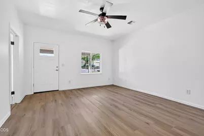 502 S B Street, Phoenix, OR 97535 - Photo 12