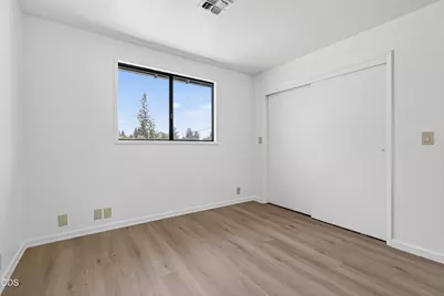 502 S B Street, Phoenix, OR 97535 - Photo 18