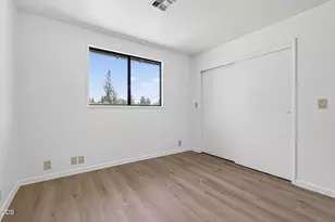 502 S B St, Phoenix, OR 97535 - Photo 18