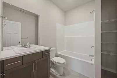 2658 NW 26th Lp North, Redmond, OR 97756 - Photo 18