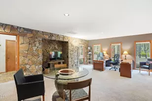 70305 Arvensis, Black Butte Ranch, OR 97759 - Photo 20