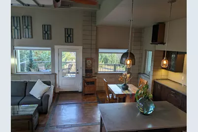 893 Highland View Loop, Redmond, OR 97756 - Photo 22