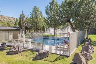 893 Highland View Loop, Redmond, OR 97756 - Photo 62
