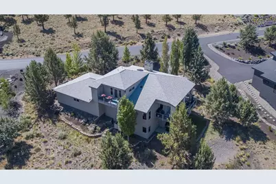 893 Highland View Loop, Redmond, OR 97756 - Photo 1