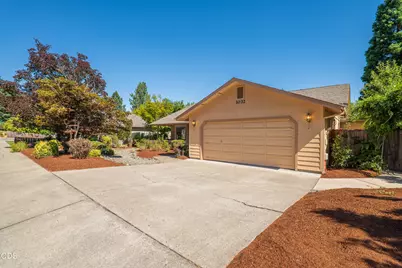 1032 Thelma Way, Grants Pass, OR 97527 - Photo 36