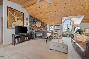 24585 Dodds Rd, Bend, OR 97701 - Photo 10