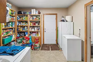 7995 SW Houston Lake Rd, Powell Butte, OR 97753 - Photo 26