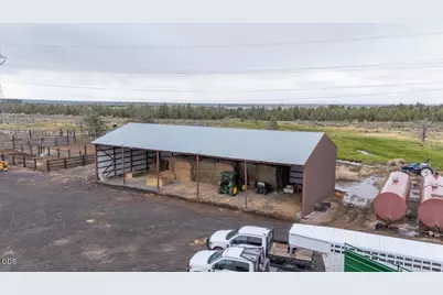 7995 SW Houston Lake Road, Powell Butte, OR 97753 - Photo 48