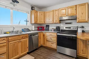 10410 SW Houston Lake Rd, Powell Butte, OR 97753 - Photo 22