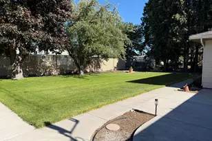4429 Sycamore Dr, Klamath Falls, OR 97603 - Photo 10