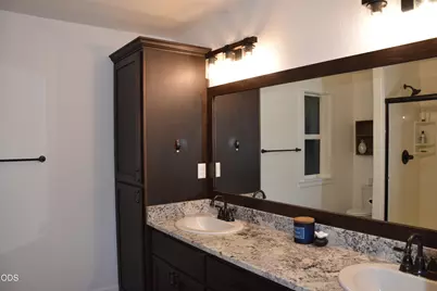 303 NW Collette Way, Grants Pass, OR 97526 - Photo 10