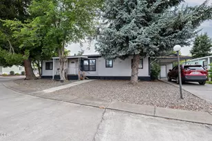 733 Mindy Sue, Medford, OR 97501 - Photo 20