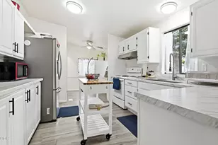 733 Mindy Sue, Medford, OR 97501 - Photo 4