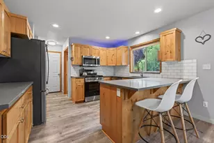 20696 Barton Crossing Way, Bend, OR 97701 - Photo 12