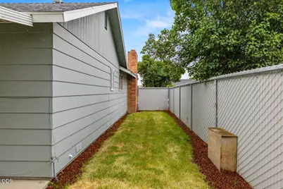 5292 Gatewood Drive, Klamath Falls, OR 97603 - Photo 36